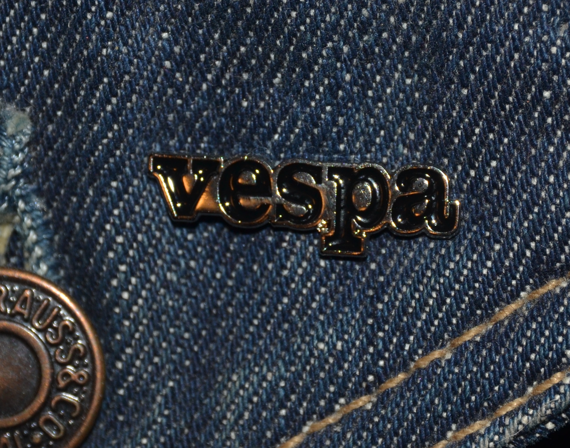 Vespa Schrifzug PX Style Pin