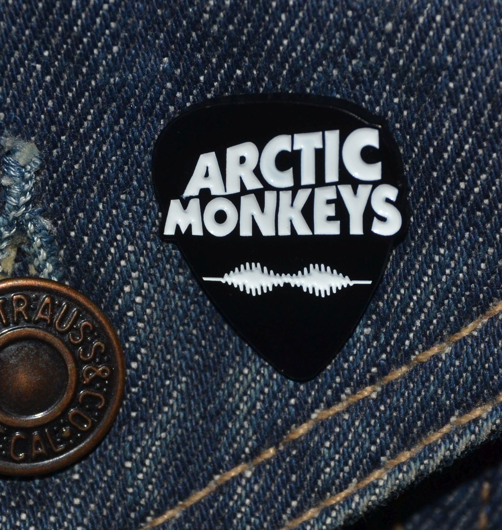 Arctic Monkeys Guitar Pick Shape Pin