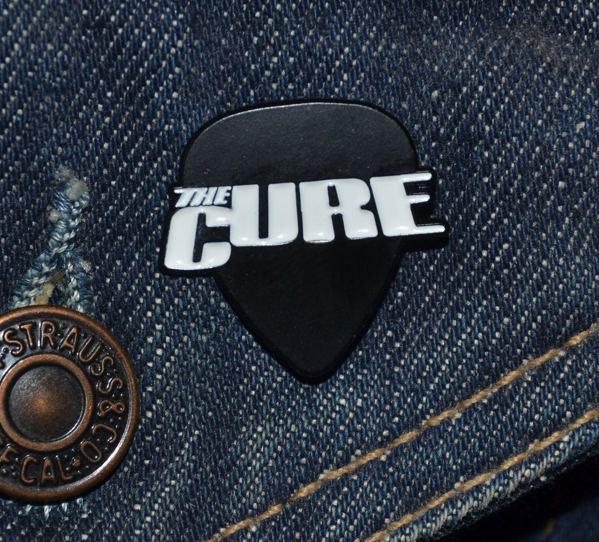 The Cure Guitar Pick Shape Pin